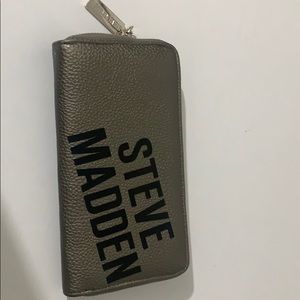 Steve Madden Wallet